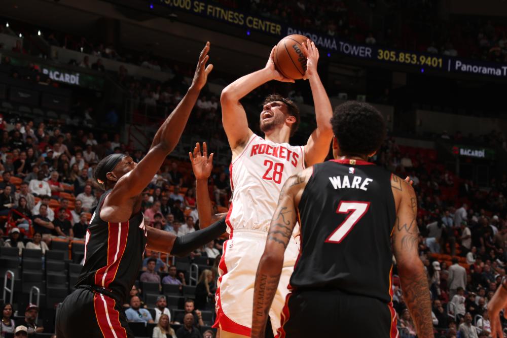 屡屡打穿对 屡屡打穿对