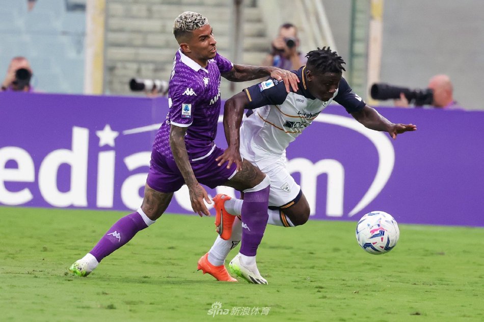 场地摩擦系 场地摩擦系